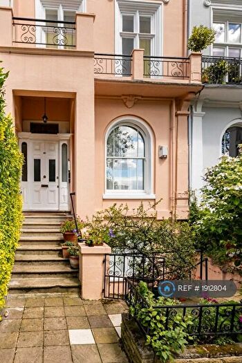 1 Bedroom Flat To Rent In Regents Park Road, London, NW1