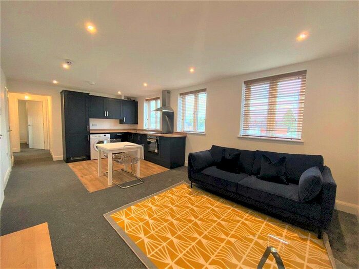 2 Bedroom Apartment To Rent In Silksby Street, Coventry, West Midlands, CV3