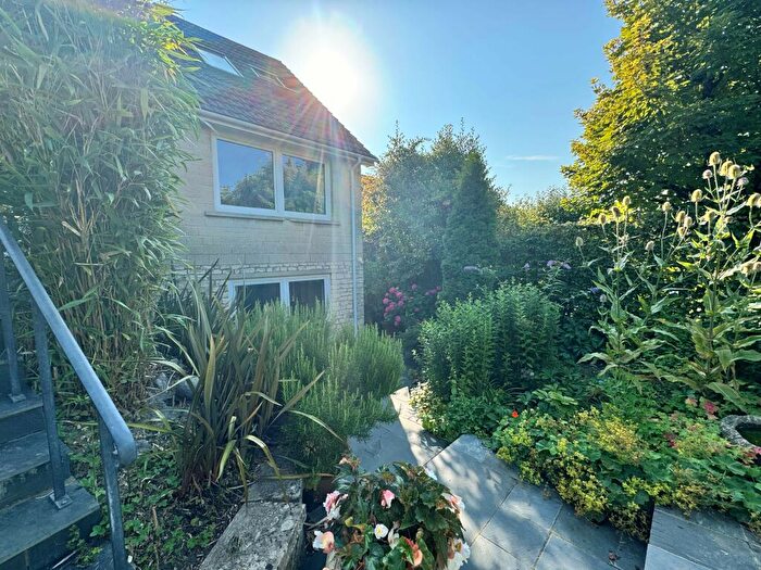 Studio To Rent In Eagle Park, Batheaston, Bath, BA1