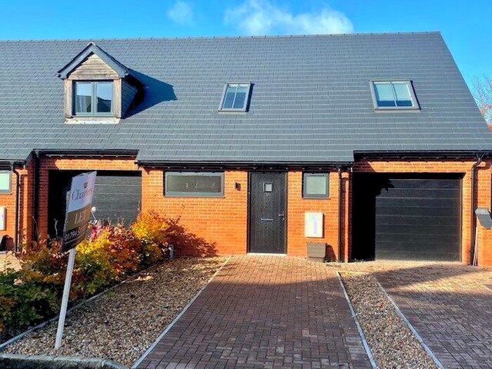 4 Bedroom Semi-Detached House To Rent In Bargain Close, Nursling, Southampton, SO16