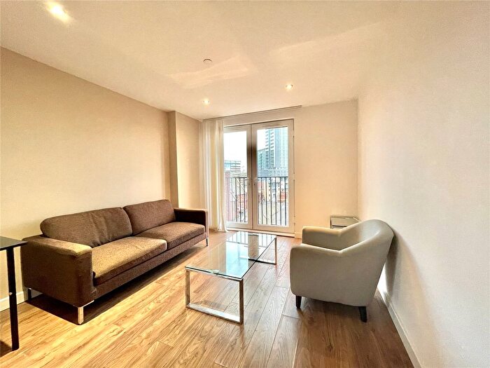 2 Bedroom Flat For Sale In Alto, Sillavan Way, Salford, M3