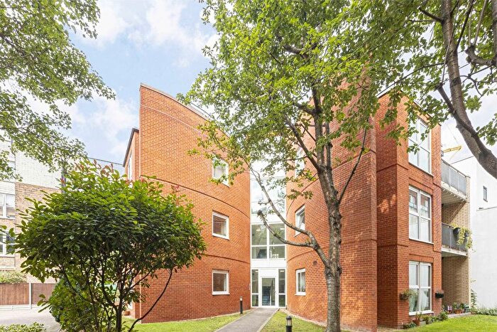 2 Bedroom Flat To Rent In Mount Mills, Clerkenwell, EC1V