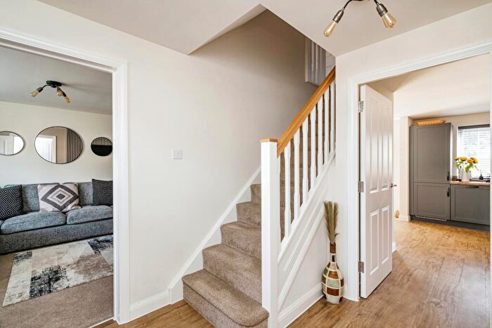 4 Bedroom Detached House For Sale In Metcalf Road, Norwich, NR13