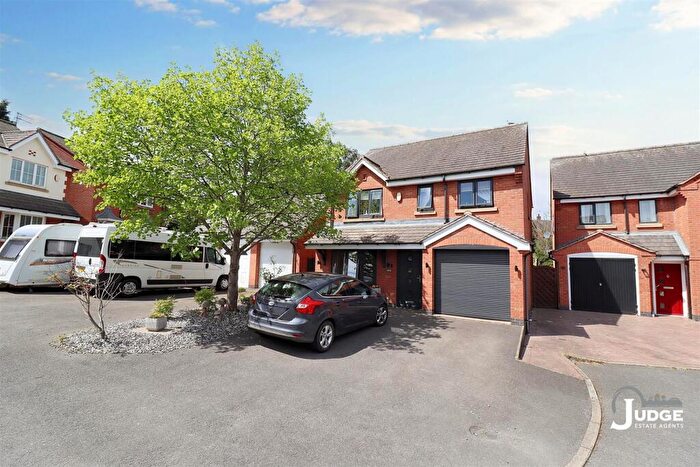 4 Bedroom Detached House For Sale In Parkers Close, Ellistown, Leicestershire, LE67