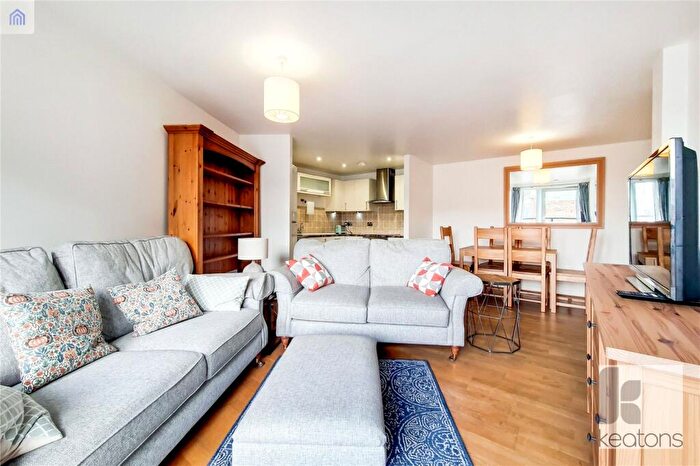 2 Bedroom Flat To Rent In Theatre Building, Paton Close, Bow, London, E3