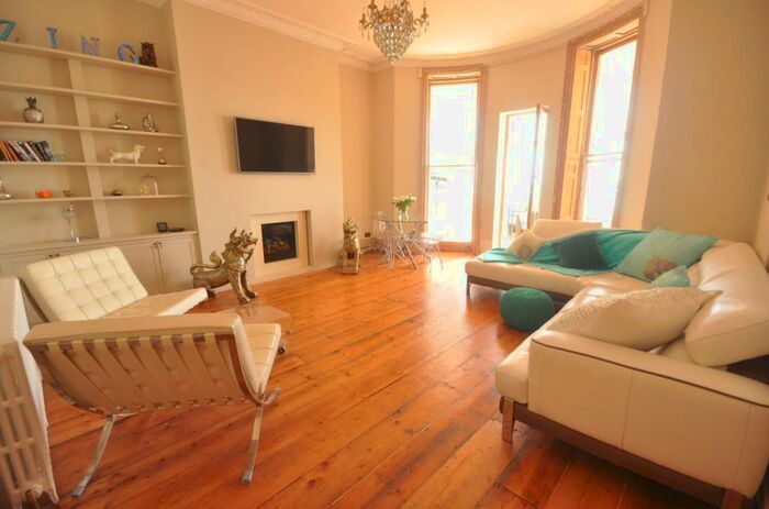 3 Bedroom Flat To Rent In Marine Parade, Brighton, BN2