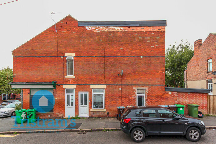 6 Bedroom Flat To Rent In Russell Road, Forest Fields, NG7