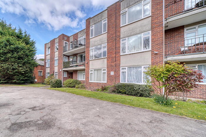 1 Bedroom Flat For Sale In The Green, Sidcup, DA14