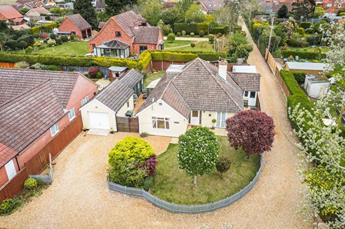 4 Bedroom Detached Bungalow For Sale In Ingoldisthorpe, PE31