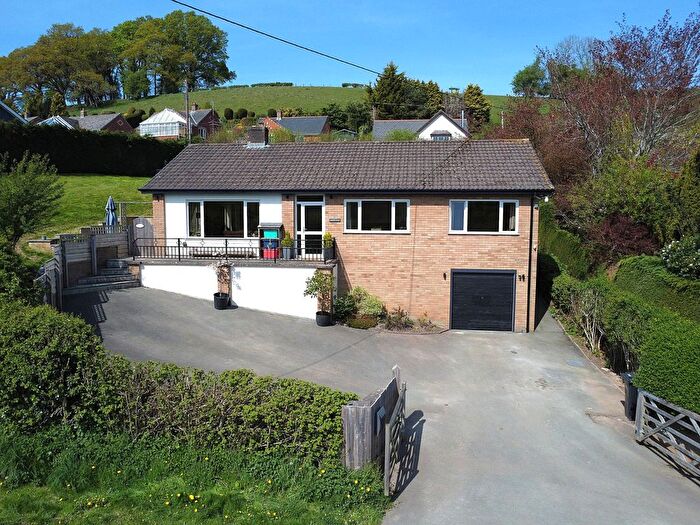 4 Bedroom Bungalow For Sale In Step A Side, Mochdre, Newtown, Powys, SY16