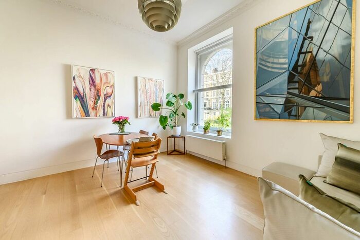 2 Bedroom Maisonette To Rent In Rutland Gate, Knightsbridge, London, SW7