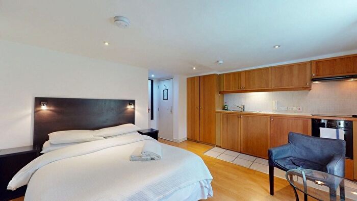 Studio To Rent In Cartwright Gardens, Bloomsbury, WC1H