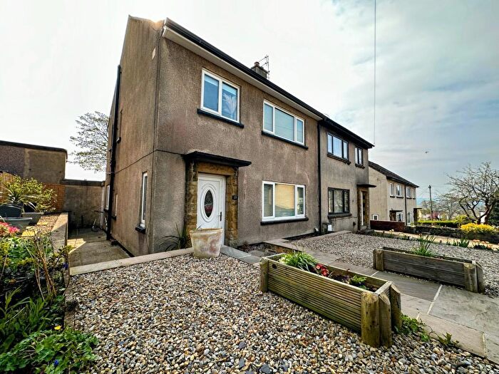 3 Bedroom Semi-Detached House To Rent In I'anson Road, Richmond, DL10