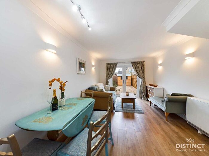 2 Bedroom Terraced House To Rent In Willow End, Little Compton, GL56