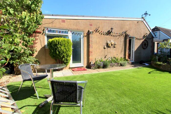 Studio To Rent In Beech Road, Hadleigh, SS7