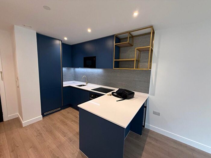 1 Bedroom Apartment To Rent In Quay Walk, Wembley, Middlesex, HA0