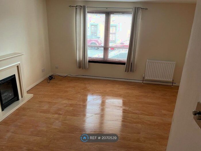 1 Bedroom Flat To Rent In Castle Street, Tayport, DD6