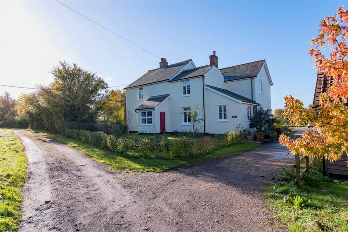 5 Bedroom Detached House For Sale In Frog Hall Farm, The Street, Aldham, IP7