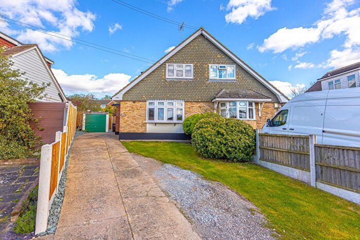 2 Bedroom Semi Detached House For Sale In Stanley Road, Benfleet, SS7