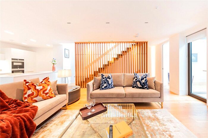 3 Bedroom Detached House To Rent In Hippodrome Place, London, W11