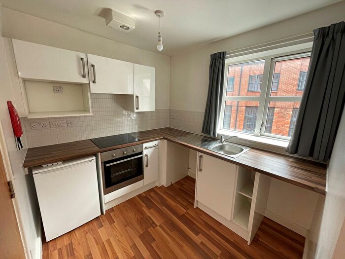 Property To Rent In Clyde Court, Leicester, LE1