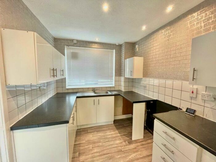 3 Bedroom Terraced House To Rent In Benfleet Avenue, Sunderland, SR5