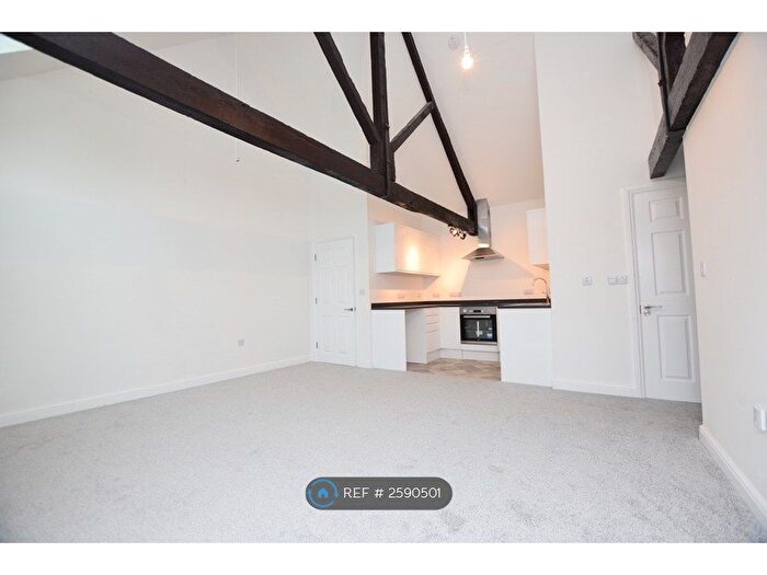 2 Bedroom Flat To Rent In St. Hughs, Radstock, BA3
