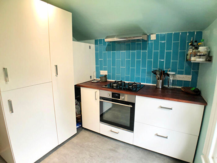 1 Bedroom Flat To Rent In St. Donatts Road, London, SE14