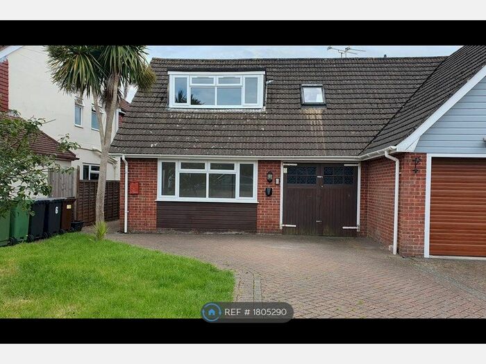 4 Bedroom Semi-Detached House To Rent In Mill Road, Denmead, Waterlooville, PO7