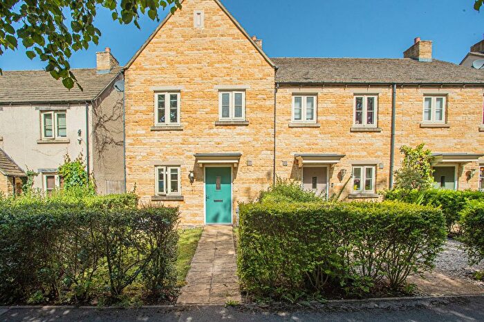 2 Bedroom End Of Terrace House For Sale In Roseblade Walk, Tetbury, GL8