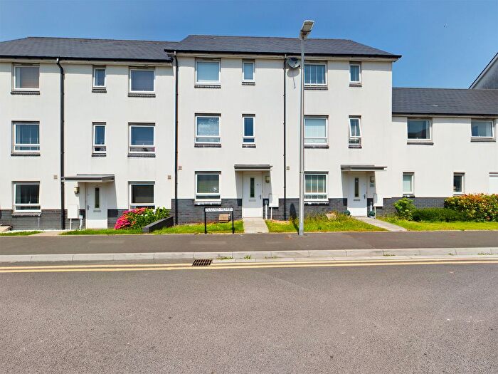 4 Bedroom Town House To Rent In Naiad Road, Copper Quarter, Swansea, SA1