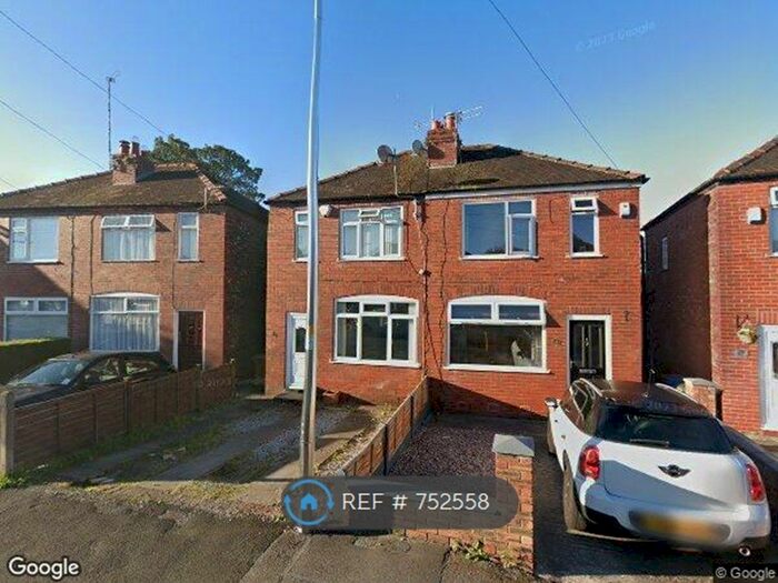 2 Bedroom Semi-Detached House To Rent In Clovelly Road, Stockport, SK2