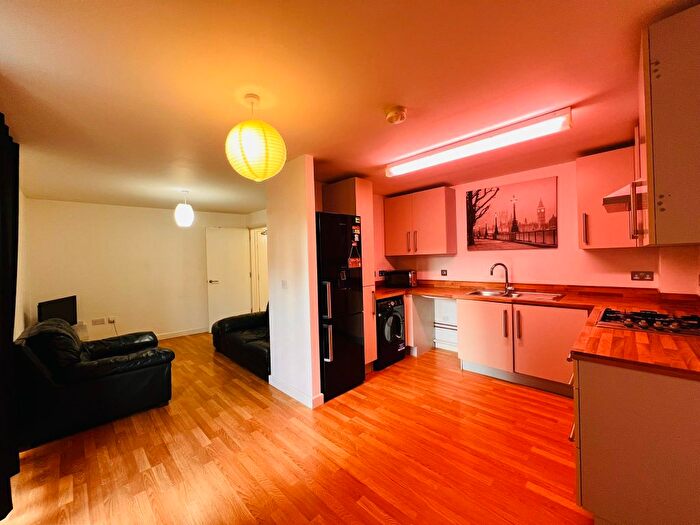 1 Bedroom Flat To Rent In Fawe Street, London, E14