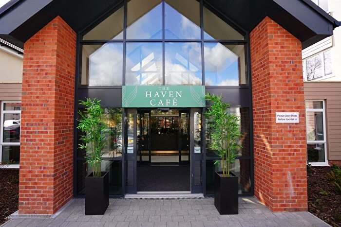 2 Bedroom Flat For Sale In Walsall Road, Great Wyrley, Walsall, WS6