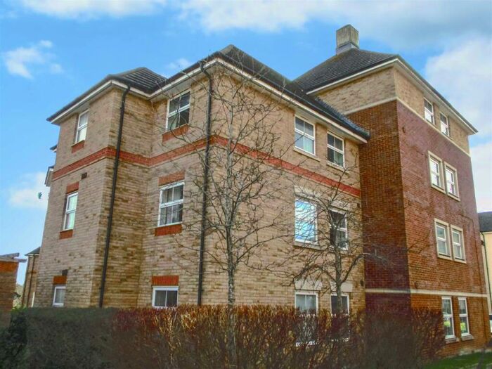 2 Bedroom Flat To Rent In North Swindon, SN25