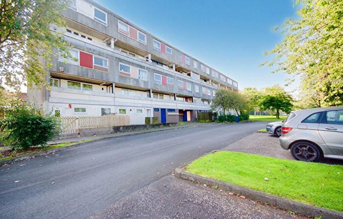 4 Bedroom Flat For Sale In Cullen Drive, Glenrothes, KY6
