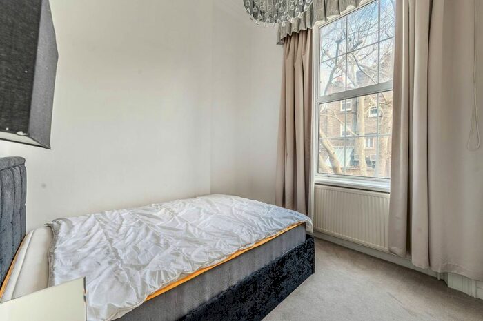 1 Bedroom Flat To Rent In Ovington Square, Knightsbridge, London, SW3