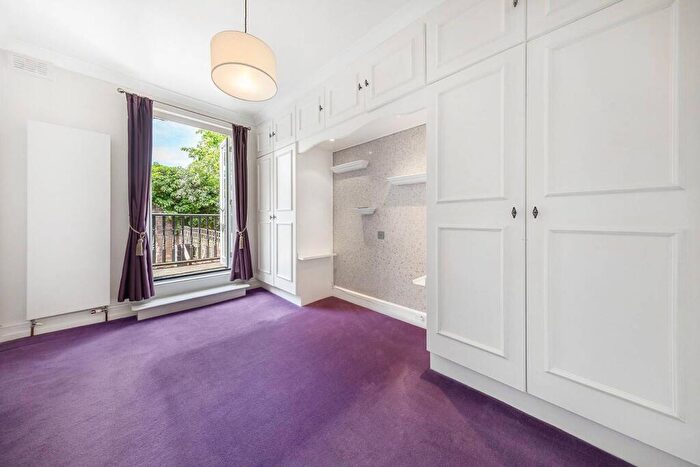 1 Bedroom Flat To Rent In Finborough Road, Chelsea, London, SW10