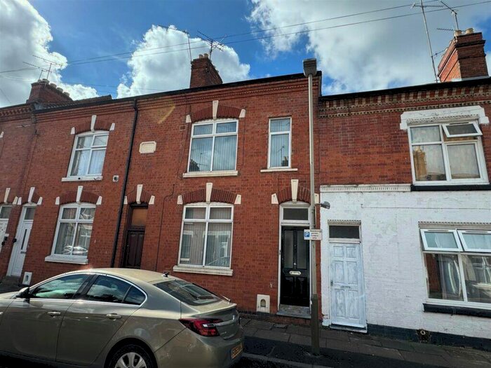 2 Bedroom Flat To Rent In Hazel Street, Leicester, LE2