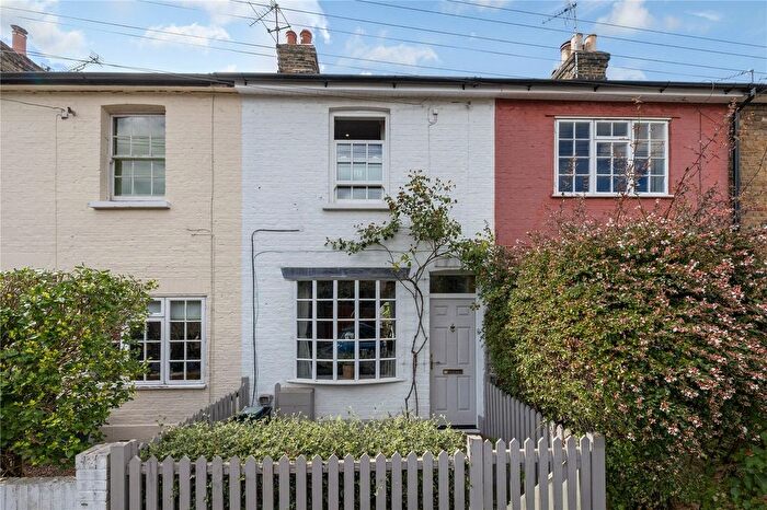 2 Bedroom Detached House For Sale In Victoria Cottages, Kew, Surrey, TW9