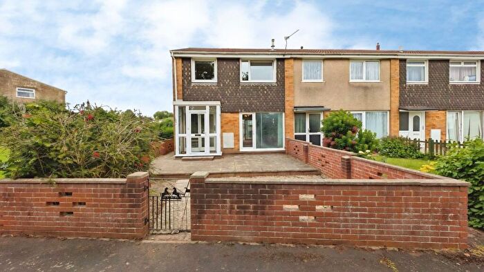 3 Bedroom End Of Terrace House For Sale In Witcombe, Yate, Bristol, BS37