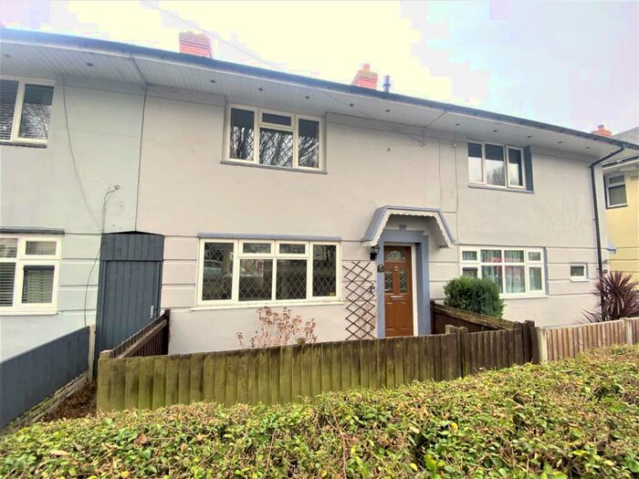2 Bedroom Terraced House To Rent In Hurlingham Road, Kingstandng, Birmingham, B44