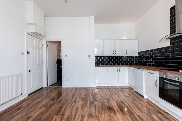 Studio To Rent In Saltram Crescent, London, W9