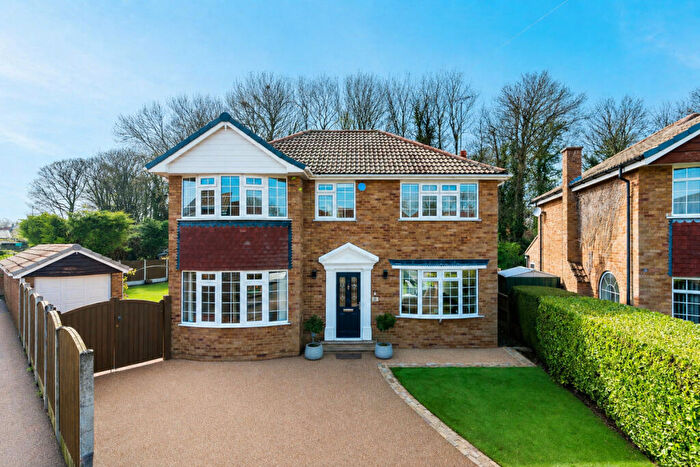 4 Bedroom Detached House For Sale In Meadow View, Barwick In Elmet, Leeds, LS15