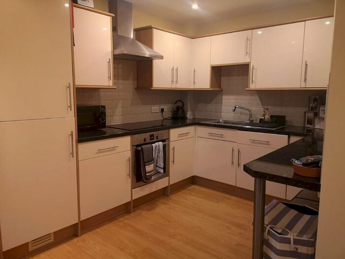 1 Bedroom Flat To Rent In Ridgepoint Court, Wheeler Street, Maidstone ME14