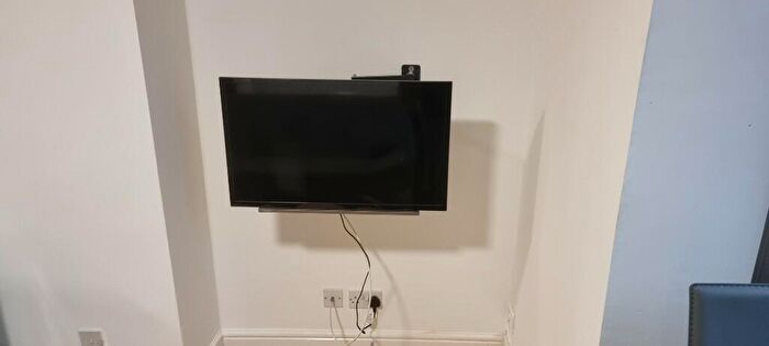 1 Bedroom Flat To Rent In Cross Road, Leicester, LE2