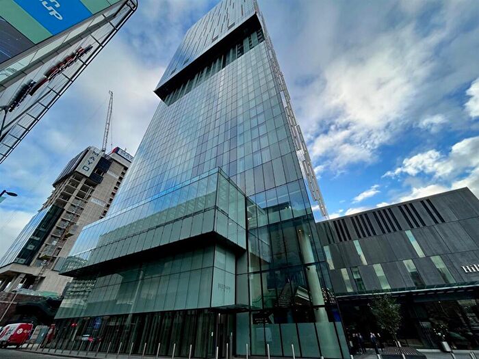 1 Bedroom Apartment For Sale In Deansgate, Manchester, M3