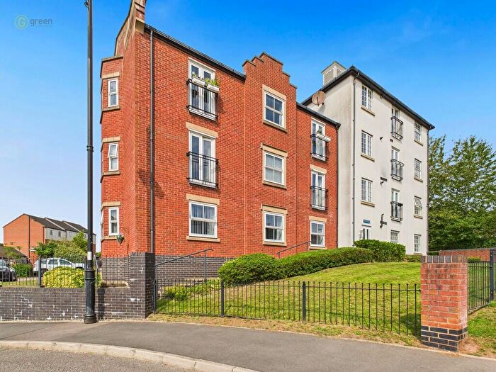 2 Bedroom Apartment For Sale In Horseshoe Crescent, Great Barr, B43