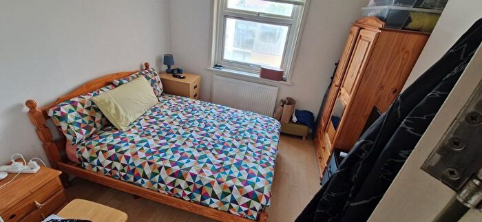 1 Bedroom Flat To Rent In High Road (nd Floor Flat), Wood Green, N22