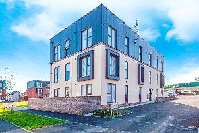 2 Bedroom Flat For Sale In Dol Glaswg, Capel Llanilltern, Cardiff, CF5